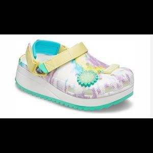 Crocs Classic Hiker Peace Out (Size 6) NWT